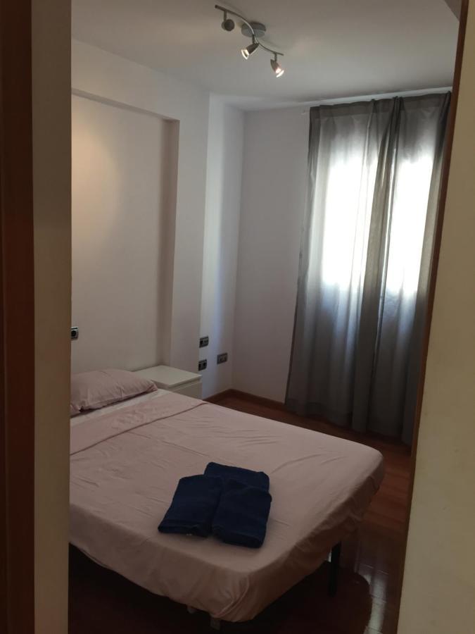 Апартаменты в Парк де льАигуера — 100 кв. м., спальни: 3, собственных ванных: 2 Бенидорм Экстерьер фото